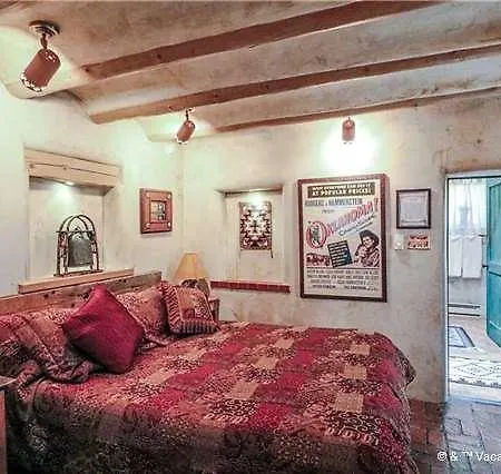 Cowboy On The Acequia Two-bedroom Holiday * Santa Fe